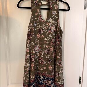 Floral Sleeveless Dress with Keyhole Neckline